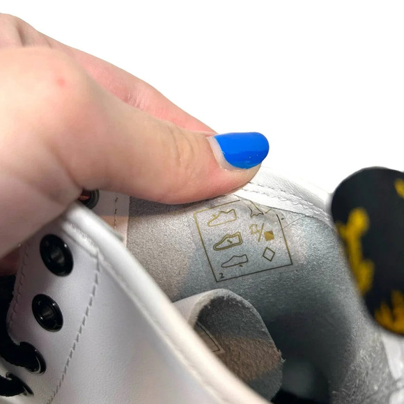 Dr. Martens 1460 Smooth Leather Lace-Up Boots White‎ Size US 7 - Picture 9 of 9